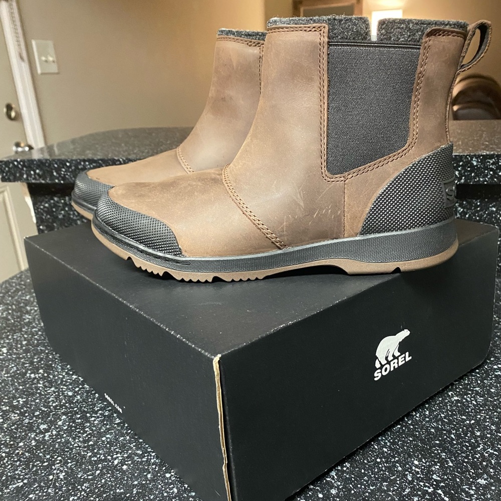 Sorel Alkeny II Chelsea Insulated Waterproof Boots Size 8